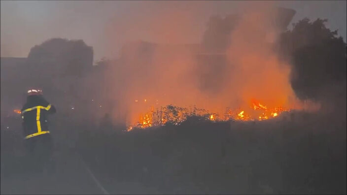 800 m2 de végétation partis en fumée rue de Lille à Béthune
