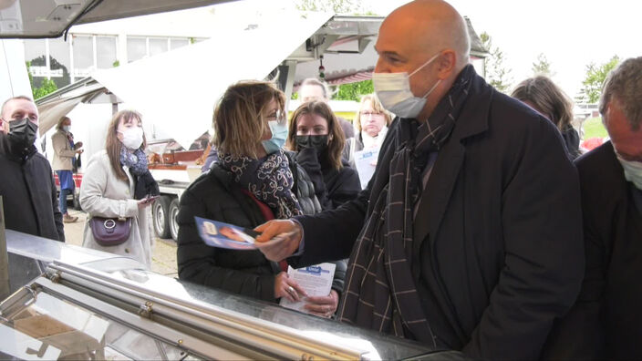 Régionales 2021: Laurent Pietraszewski en visite à Dury (80)