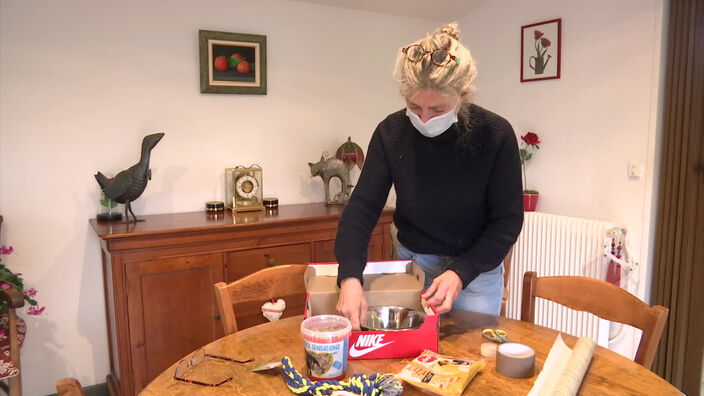 Des boîtes de Noël pour les sans-abris