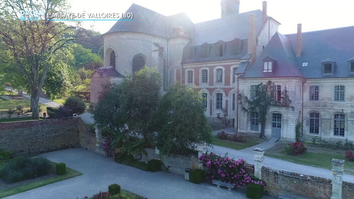 Drone de vue : l'Abbaye de Valloires
