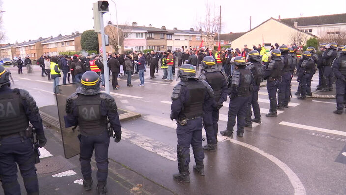 Dunkerque : Manifestation en marge de la venue d'Emmanuel Macron 