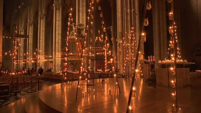 5000 bougies pour illuminer la cathédrale d'Amiens