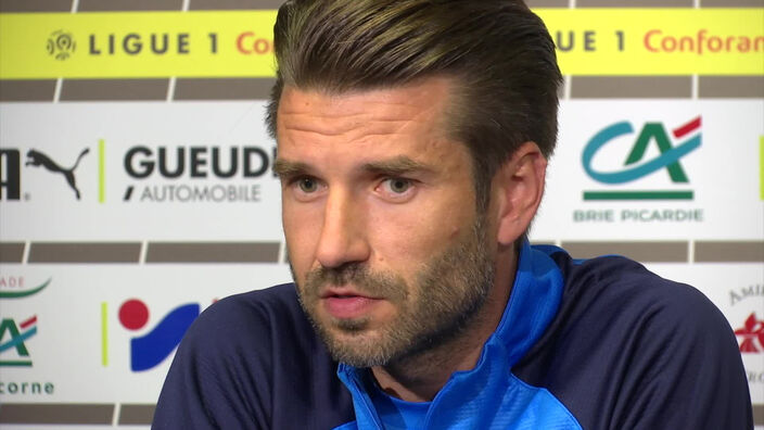 "Face à Lyon on a notre carte à jouer, j'en suis persuadé" : Luka Elsner, coach de l'Amiens SC