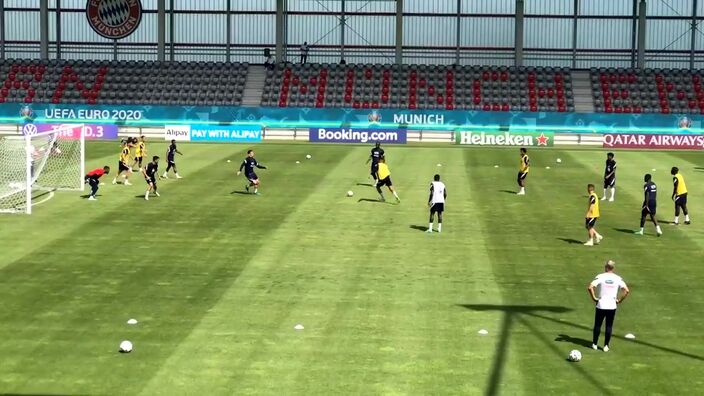 EURO 2021 - entraînement équipe de France - Munich - Griezmann porteur d’eau