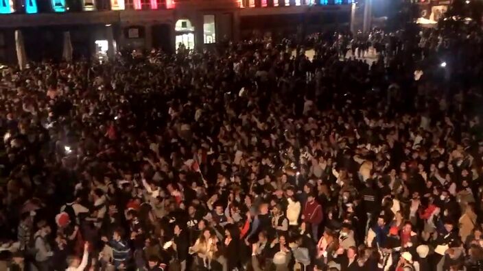 Lille, la Grand Place en folie après France - Portugal !