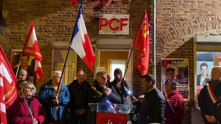 Arras : un rassemblement de soutien aux communistes d'Arras avec Fabien Roussel, candidat à la présidentielle