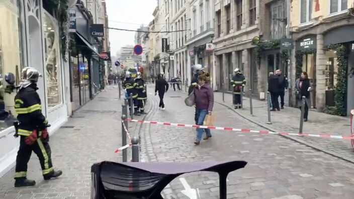 Lille : la rue Esquermoise bouclée, de nouveaux immeubles évacués