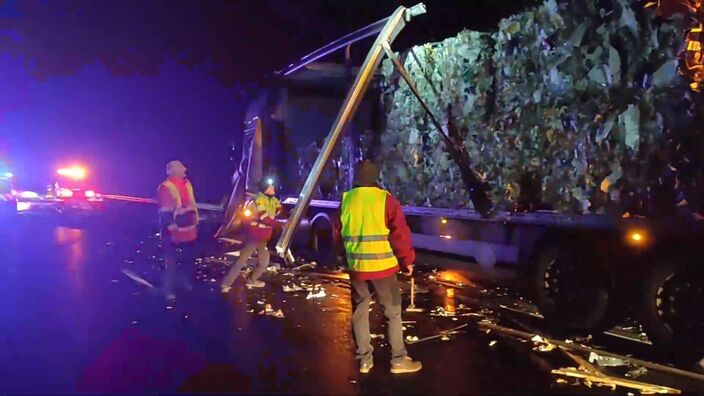 L'A26 fermée plusieurs heures après un accident entre deux poids lourds