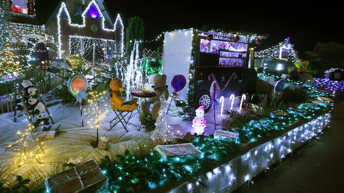 Crise énergétique : combien ça va vous coûter d’allumer vos guirlandes de Noël ?