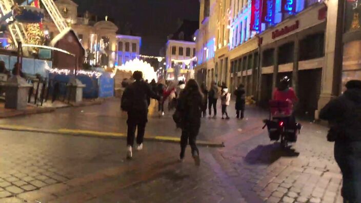 Les supporters lillois explosent de joie après la victoire contre l’Angleterre