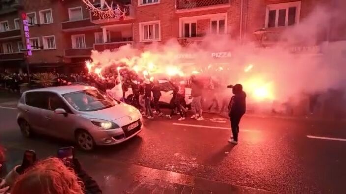 Coupe du Monde : le défilé des supporters a déjà commencé à Calais