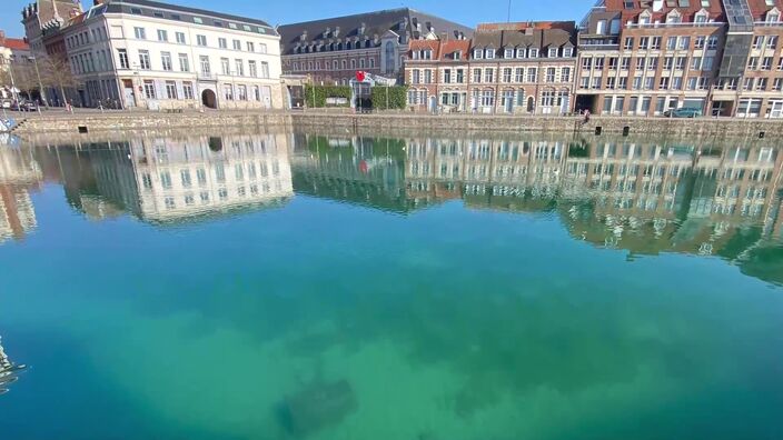 Lille : Les eaux du quai de Wault deviennent cristallines