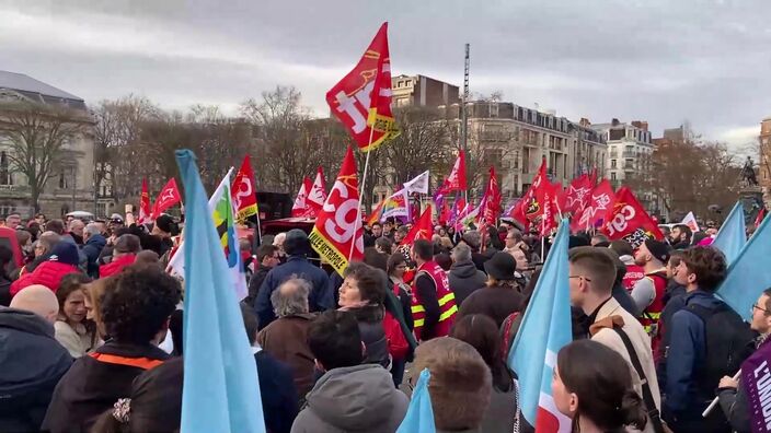 Lille : des milliers de personnes place de la République contre la réforme des retraites