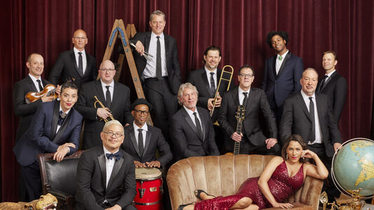 PINK MARTINI