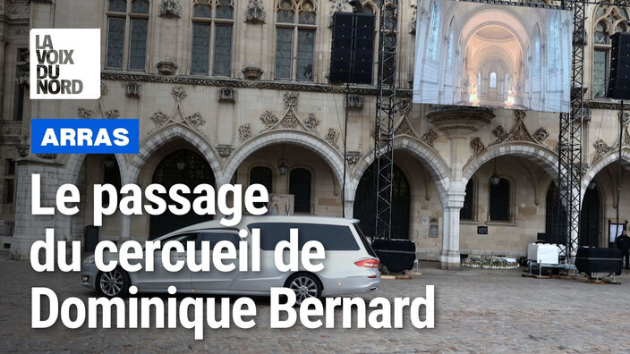 Arras : passage du cercueil de Dominique Bernard sur la place des Héros