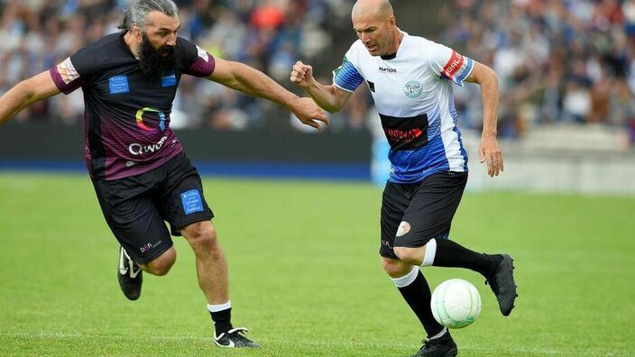 Zidane, Deschamps, Chabal... au stade Bollaert pour un match de légendes