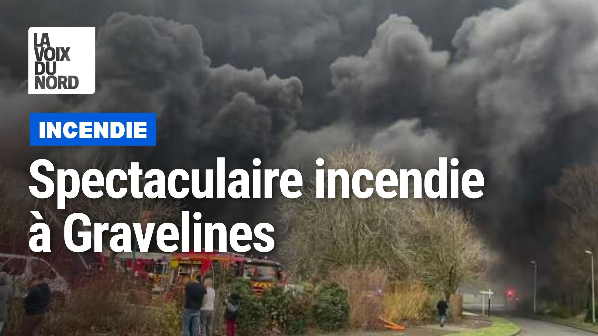 Gravelines l’incendie à Sportica devient apocalyptique 25/12/2023 Vidéo Wéo