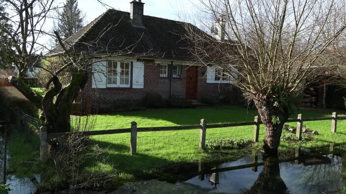 Des maisons à l'abandon et des villages fantômes dans le Pas-de-Calais