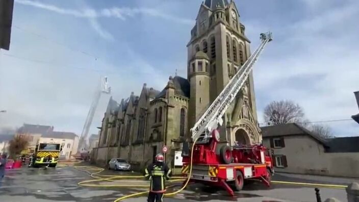 Neufchâtel-sur-Aisne : une église en feu ce jeudi après-midi