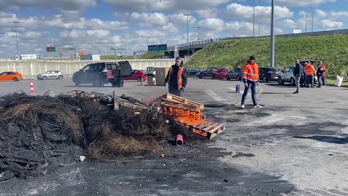 Grève des dockers au port de Calais