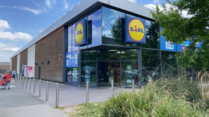 Les salariés de l'enseigne Lidl d'Amiens en grève
