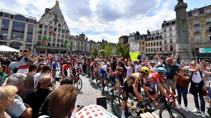 Guide utlime pour suivre le Tour de France sur le bord des routes des Hauts-de-France