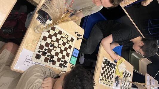 BATAILLE D'ECHECS