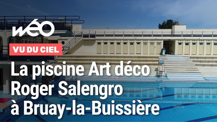 Vu du ciel : la piscine Art déco Roger Salengro à Bruay-la-Buissière