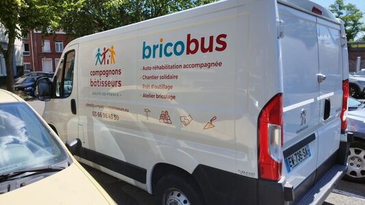 Le Bricobus Séniors : un nouveau service mobile au service des aînés