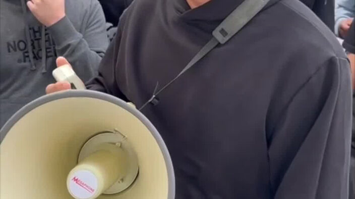 Grèves : blocage du lycée Carnot à Bruay-la-Buissière